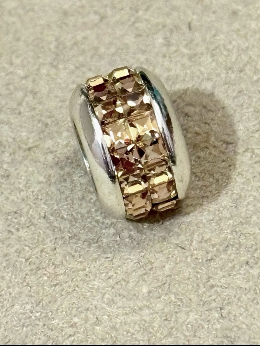 🆕Listing! Brighton Spectrum bead in Topaz Two rows gold brown square crystals